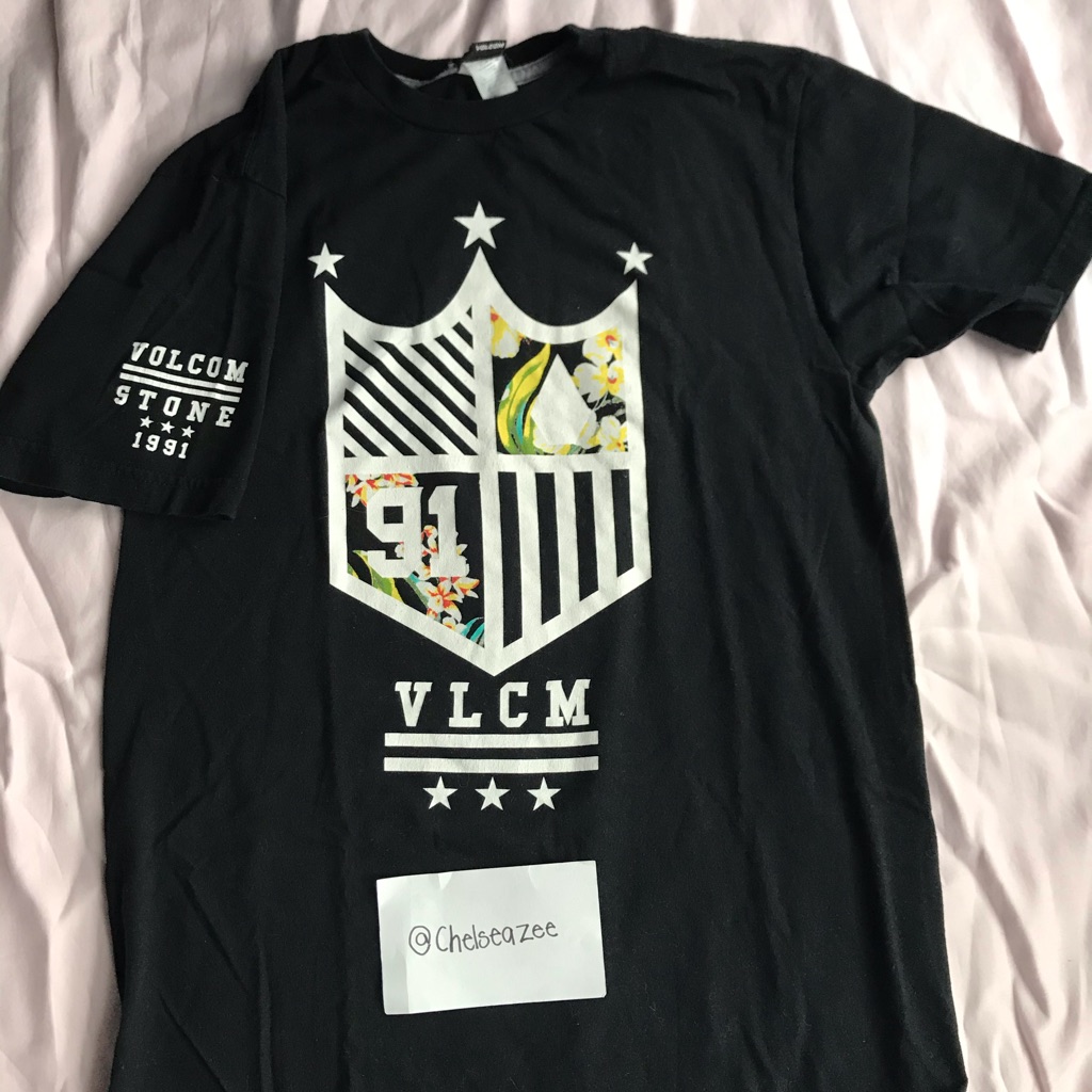 Volcom Black Tee